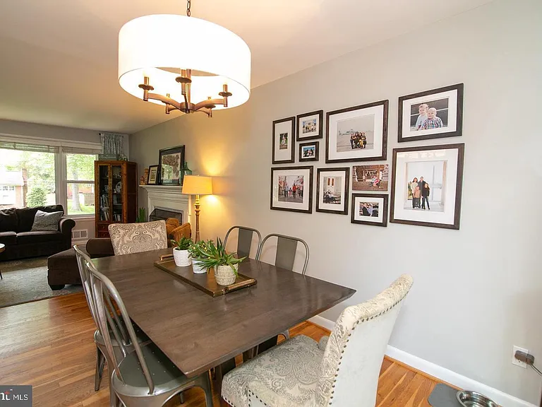 8411 Morey Ln — Photo 35