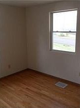 5th image of 249 Brenda Ln