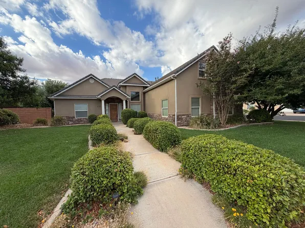 135 W Orchard Ln, Washington, UT 84780