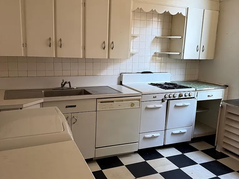 1720 Spruce St #5 — Photo 21