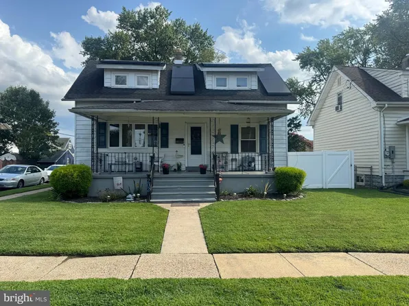 202 5th Ave, Mount Ephraim, NJ 08059