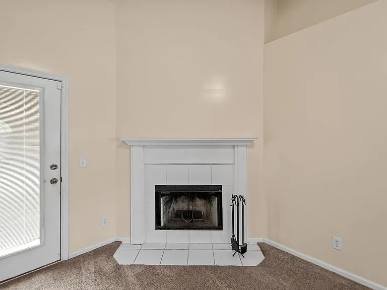 119 Pampas Dr — Photo 12