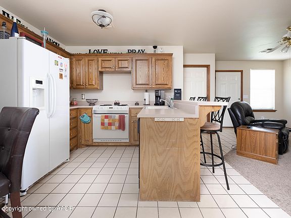 5th image of 26 Windy Meadow Ln