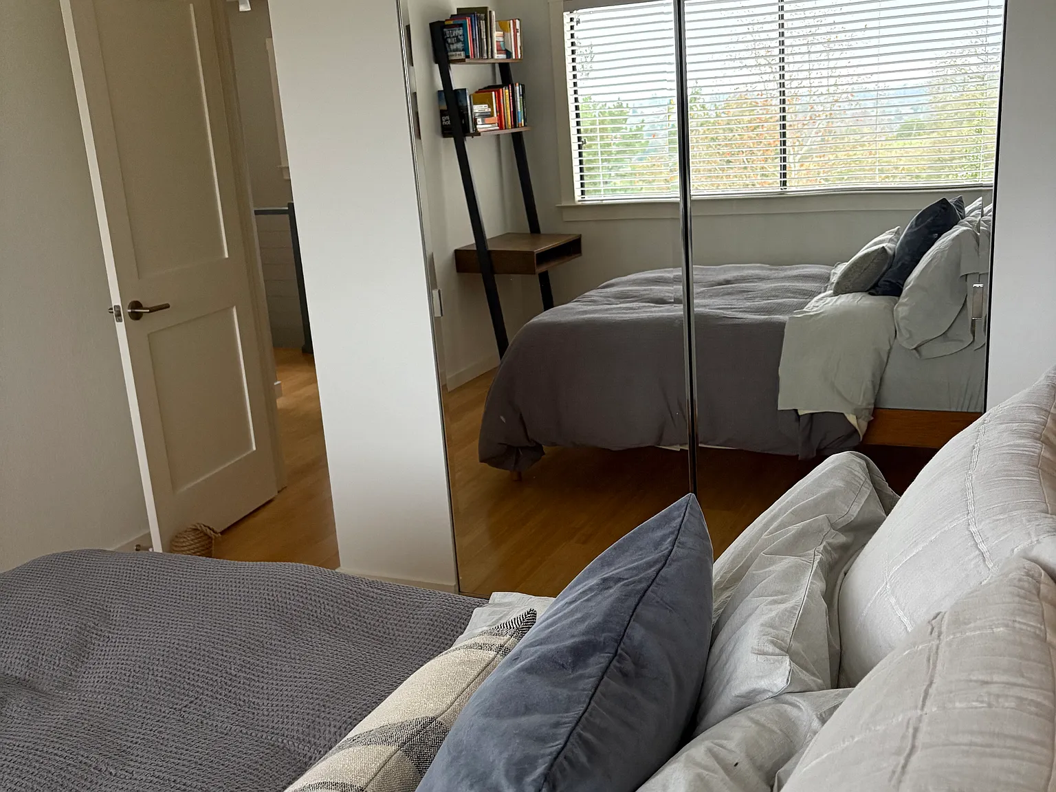 3 bed, 2.5 bath, 1777 sqft, $2,250 — Photo 3