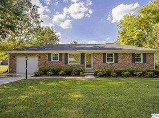 171 Carabell Dr SE, Huntsville, AL 35803
