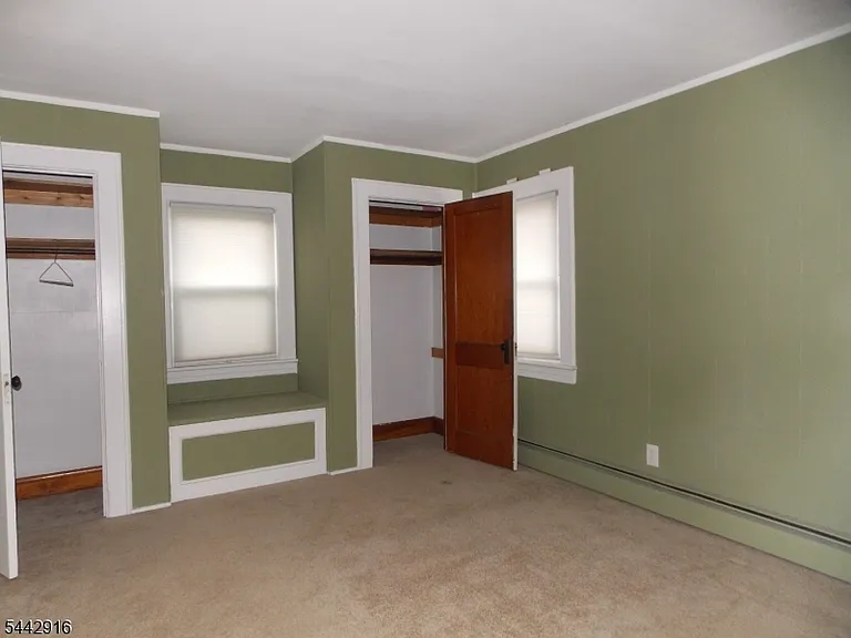 43 E Somerset St — Photo 6
