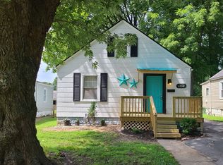 1202 Homeview Dr, Louisville, KY 40215