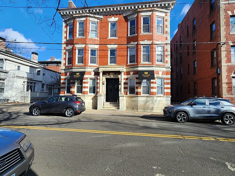 533 Chapel St #5A5 — Photo 15