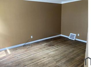 20012 Greenview Ave, Detroit, MI 48219