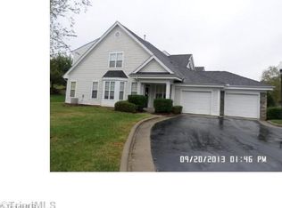 661 Boone Station Dr, Burlington, NC 27215