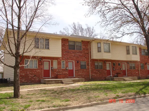 433 N Jackson St #1, Junction City, KS 66441