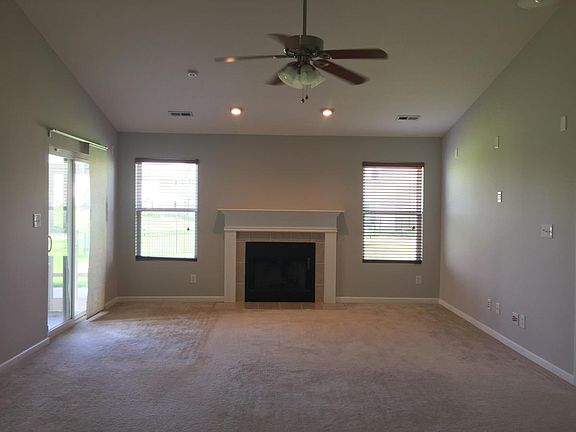 Livingroom & Dining Room