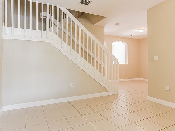 5th image of 8514 SW 214th Ln
