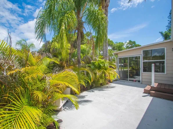 78 W Caribbean, Port St Lucie, FL 34952