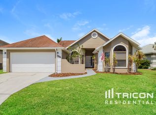 5050 82nd Way E, Sarasota, FL 34243