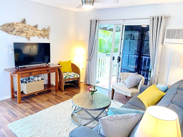 160 Keonekai Rd #3-204 — Photo 1