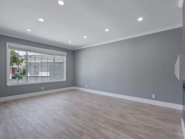 3438 Fife Way — Photo 24