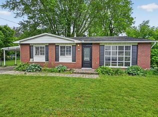 59 Abbott St, Brockville, ON K6V 4A5