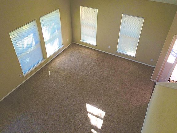 2nd image of 1610 Rushworth Dr