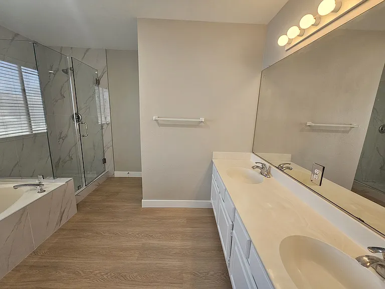 6435 Crystal Dew Dr — Photo 29