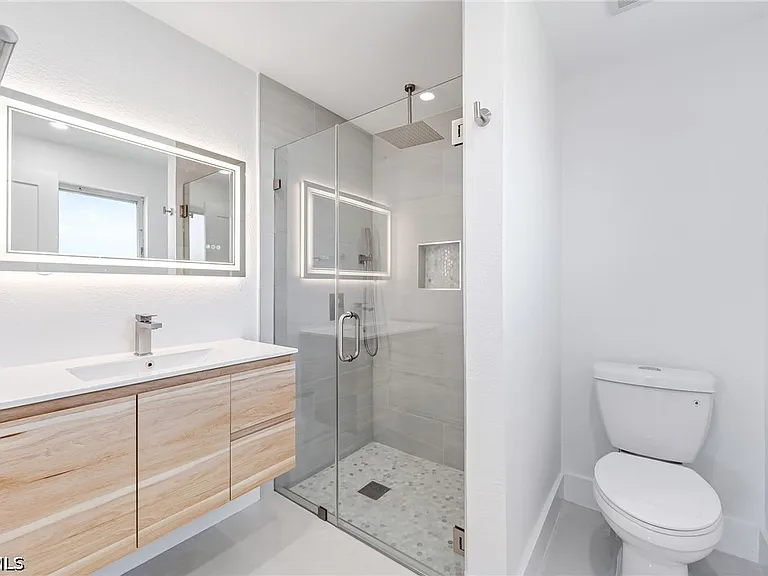 1729 Cascade Way — Photo 11