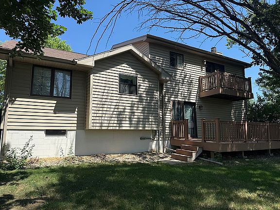2nd image of 1805 Imperial Rd