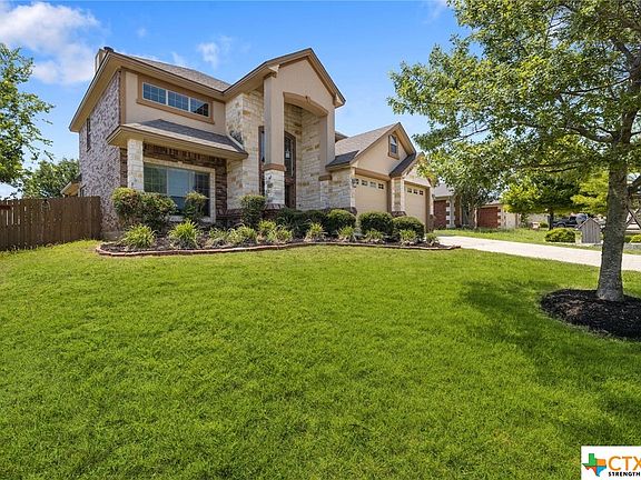 2nd image of 2526 Boxwood Dr
