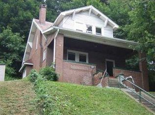 192 Oak St, Ambridge, PA 15003