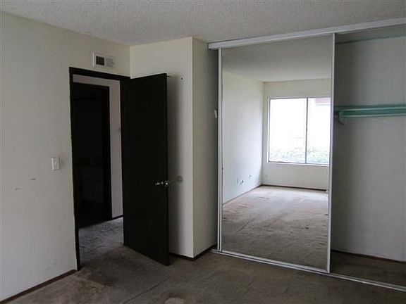 4th image of 1704 Oro Vista Rd Unit 187