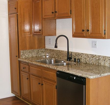 4th image of 1427 Brockton Ave APT 104