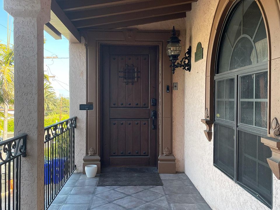 Front Porch & Door. Smart Lock with Keypad