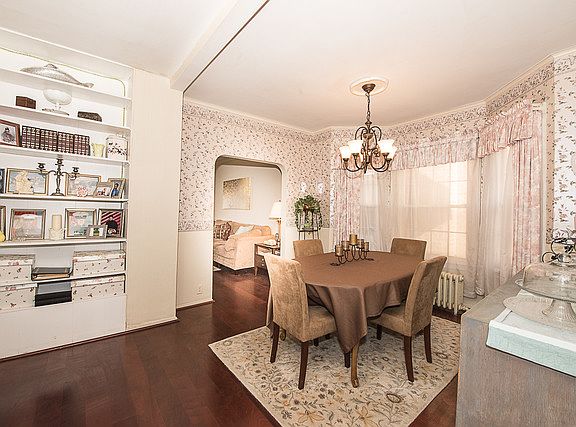 3rd image of 3547 N Natchez Ave