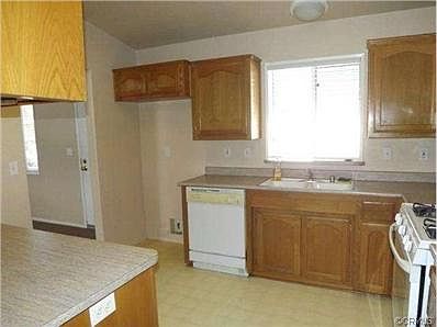 3rd image of 15111 Pipeline Ave Space 84