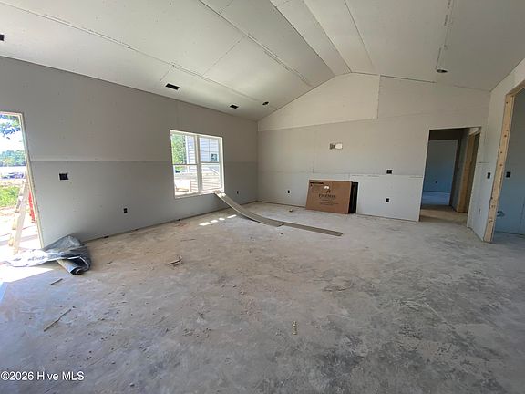 3rd image of 264 Owens Farm Road