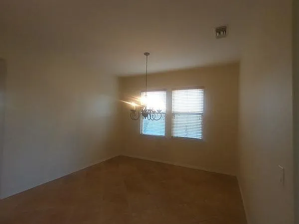 1513 Carmel Ave — Photo 5