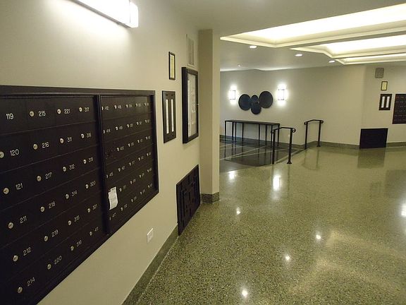 4th image of 14210 Hoover Ave APT 517