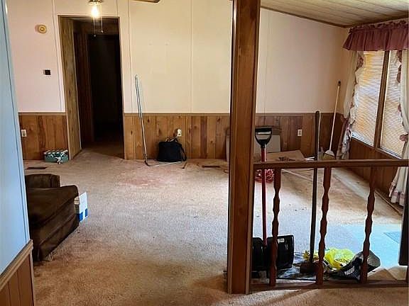 4th image of 120 Murrayhill Ave