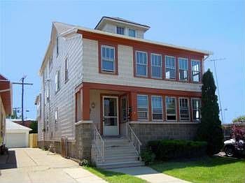 1st image of 15 Villa Ave