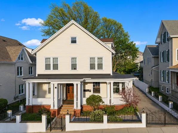 600 Broadway, Fall River, MA 02724
