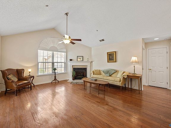 4th image of 2052 Madison Villas Way Unit 2052