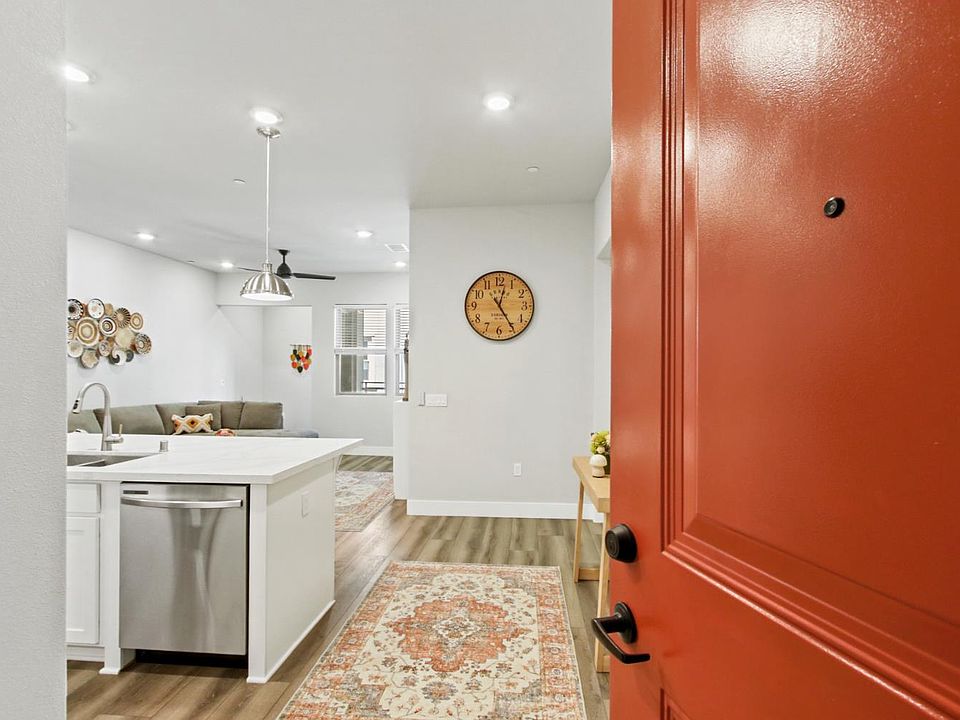 1st image of 1661 Spring St #331
