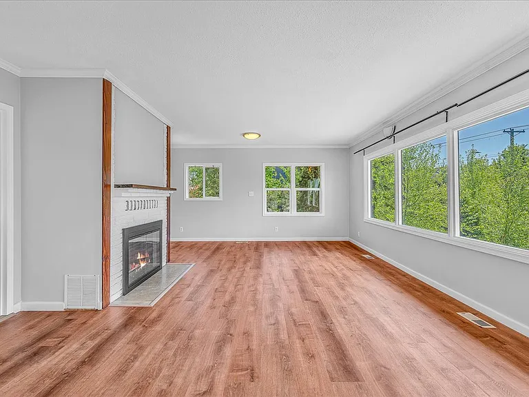 Master's Bedroom