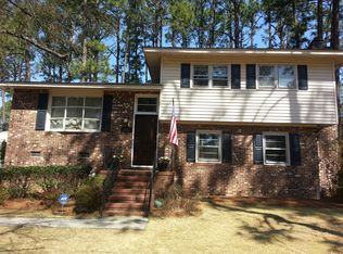 2612 Elmhurst Dr, Fayetteville, NC 28304