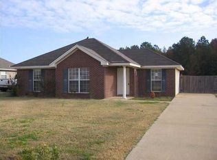 258 Cotton Lakes Blvd, Wetumpka, AL 36092