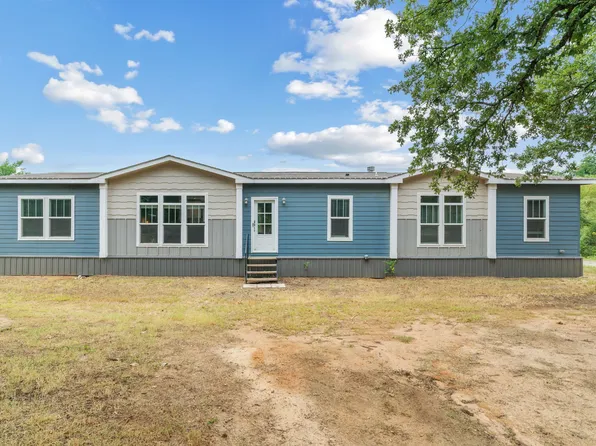 1337 County Road 211, Gainesville, TX 76240