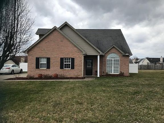 3rd image of 2327 Cottonwood Ct