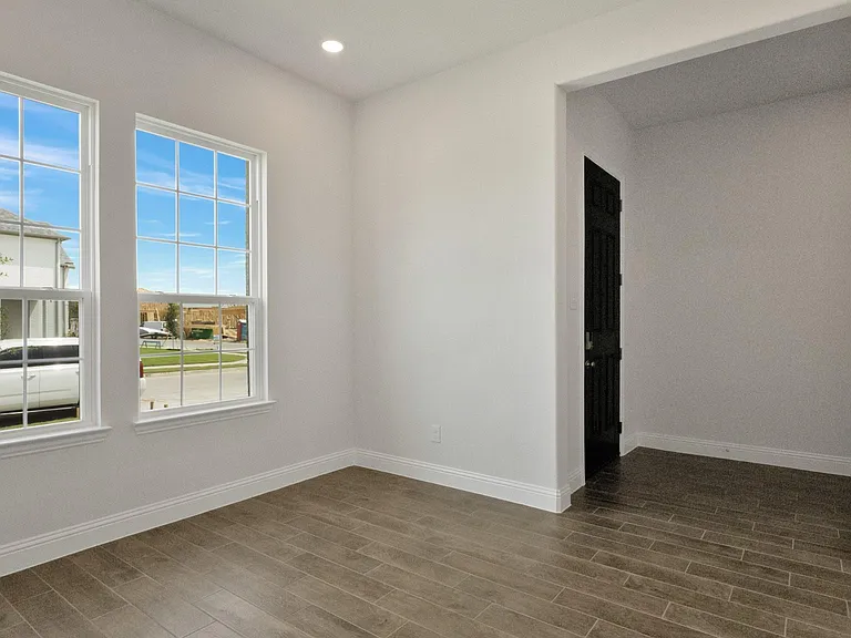 603 Parrino Pkwy — Photo 12
