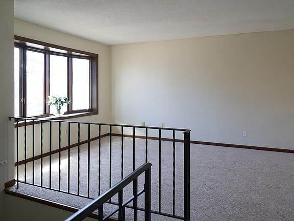 2nd image of 1701 Reaney Ave