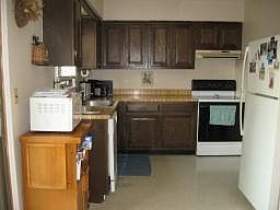 newer dishwasher & range