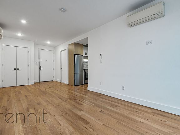 5th image of 676 New York Ave Unit 5L